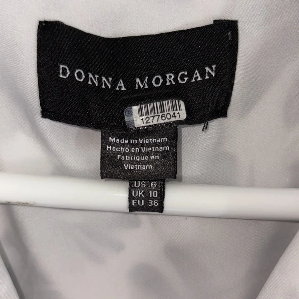 (RTR) Donna Morgan abstract dress - Picture 3 of 8